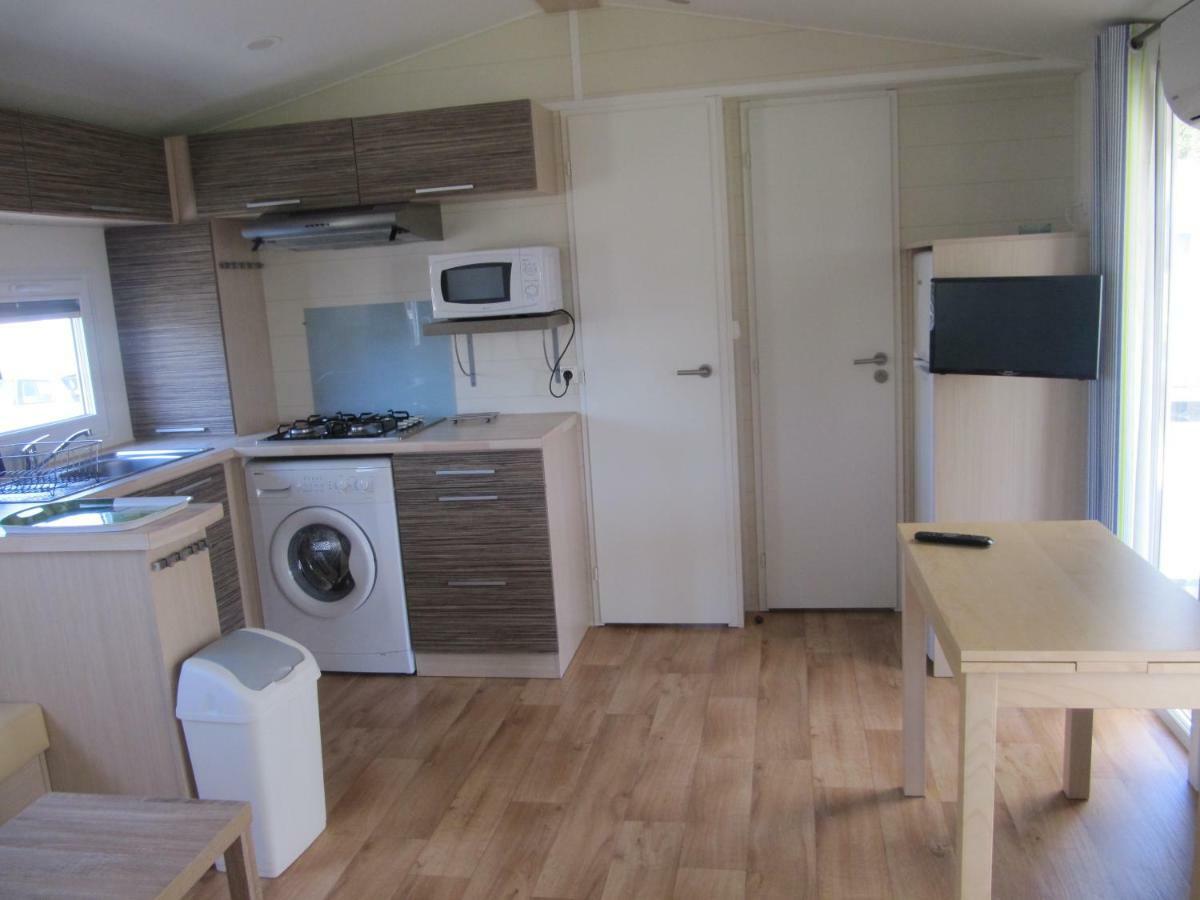 Camping Du Mouchet La Chapelle-Viviers